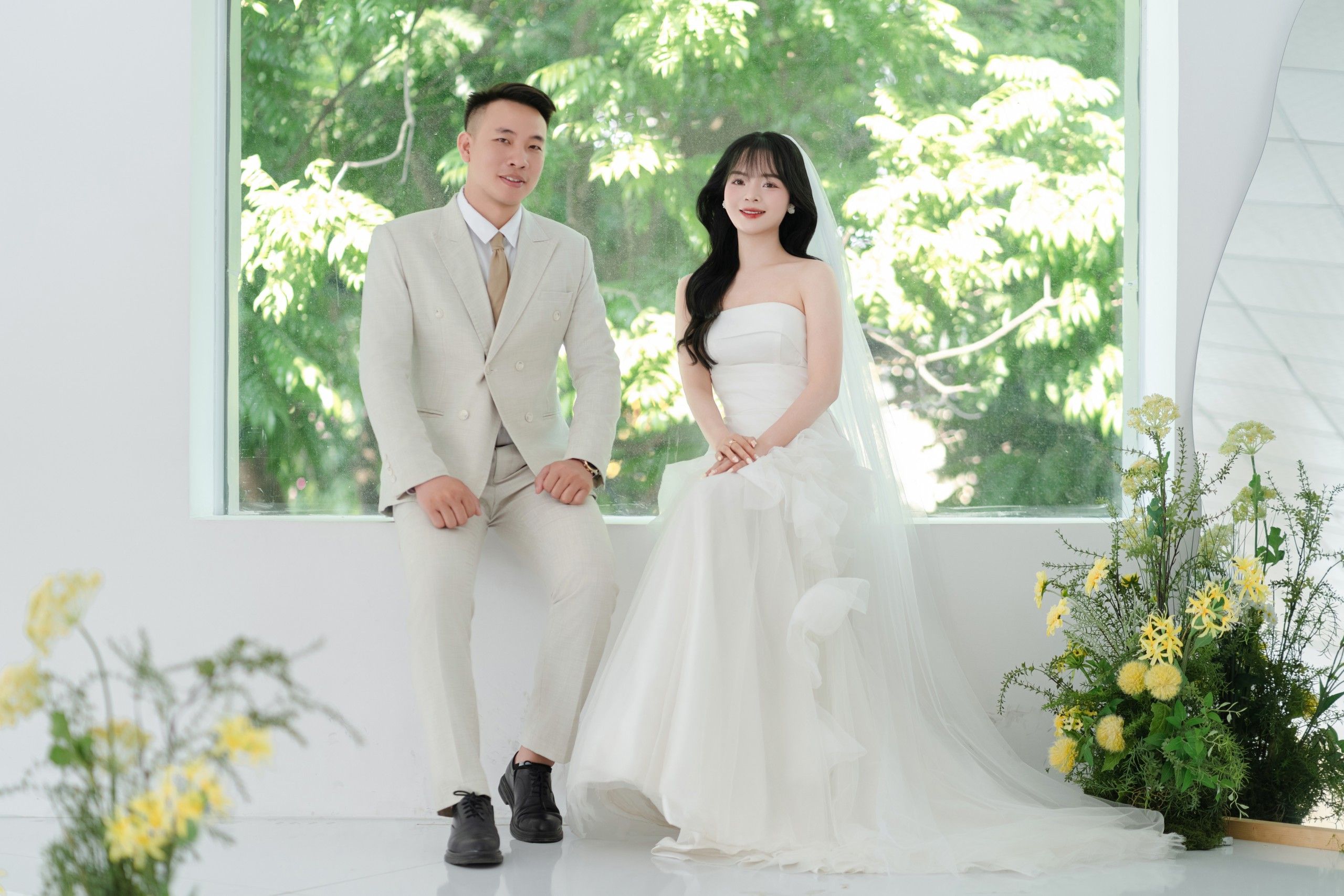 Hoàng Mạnh – Anh Thư