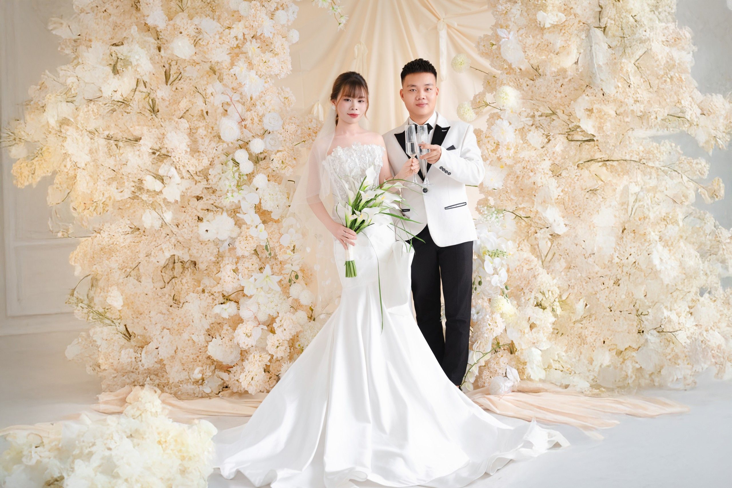 Thiệp Mời Cưới :  Văn Nên – Nguyễn Phương