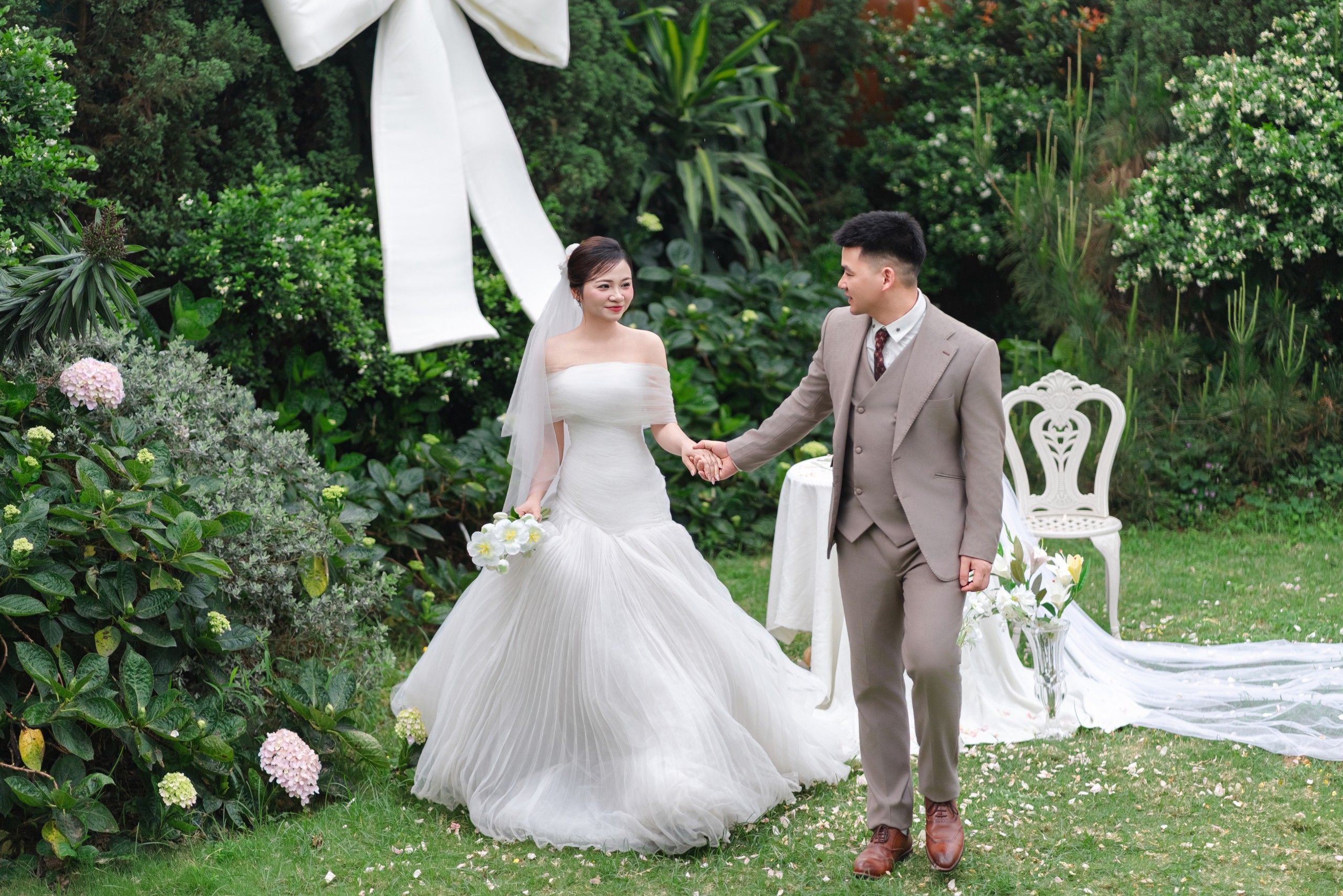 Thiệp Mời Cưới :  Quang Huy – Hà Lan