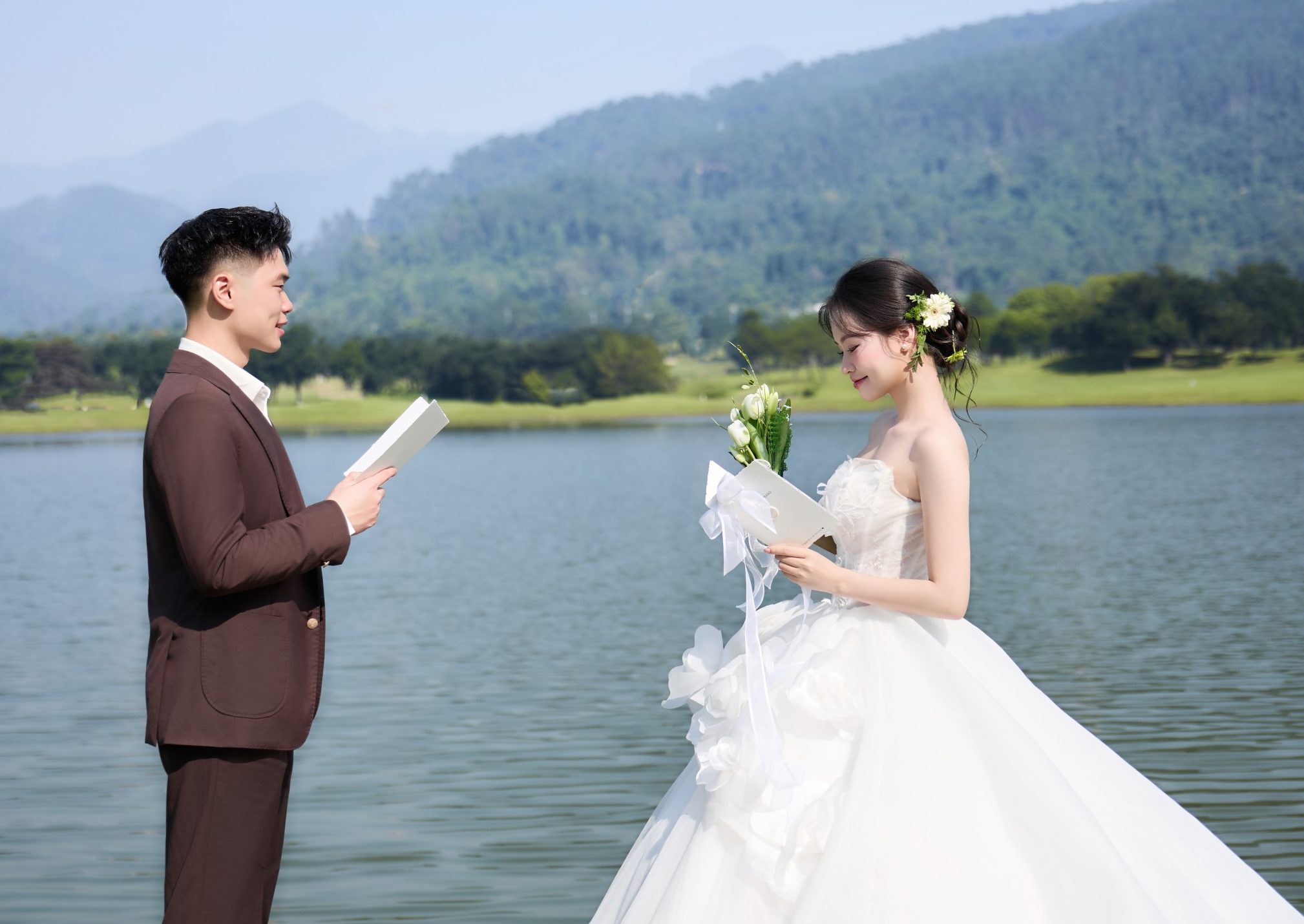 Thư mời tiệc cưới Bảo Long ♥ Thùy Linh