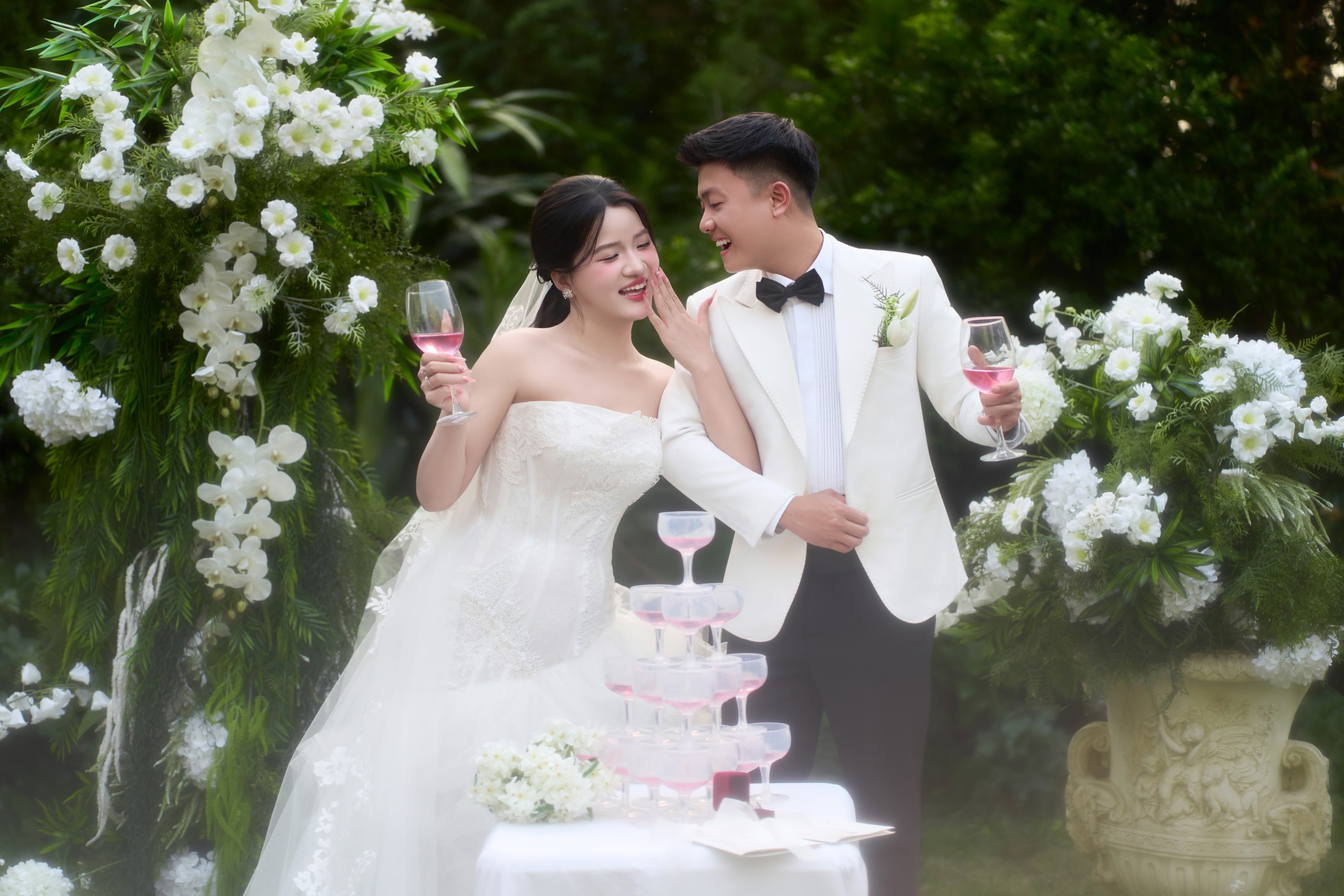 Thư mời tiệc cưới Đặng Linh ♥ Hồng Vân