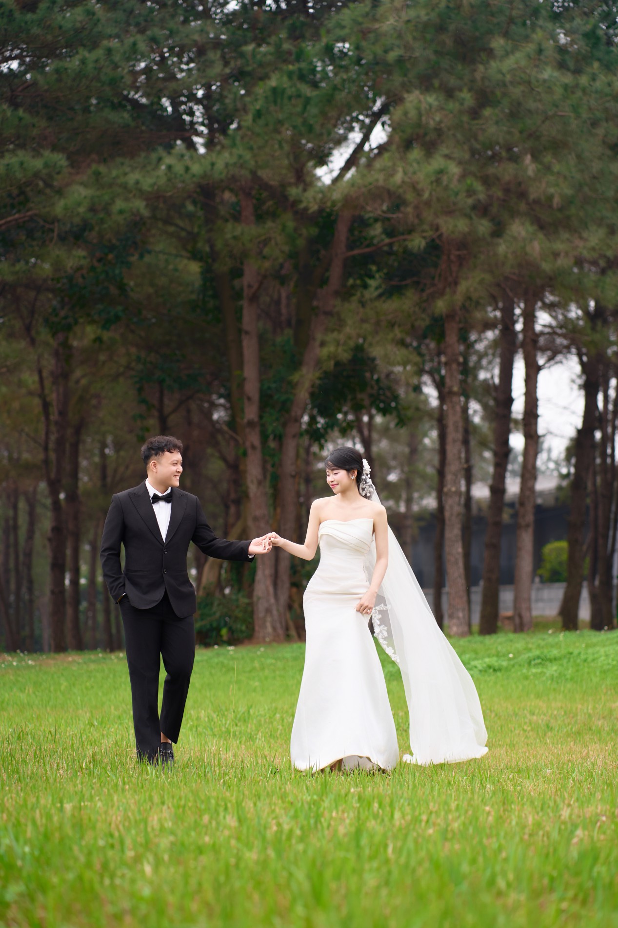 Thư mời cưới Tùng Lâm ♥ Thu Huyền